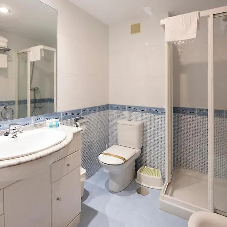 Cean Bermudez Апартаменти *