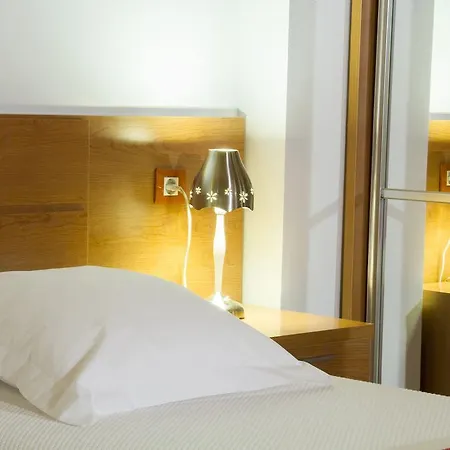 切安贝穆德斯公寓 * 希洪