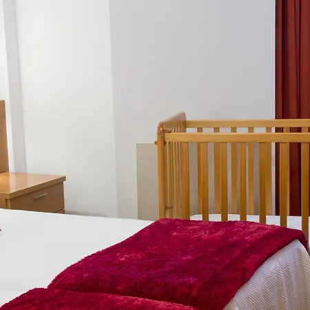 切安贝穆德斯公寓 公寓 *